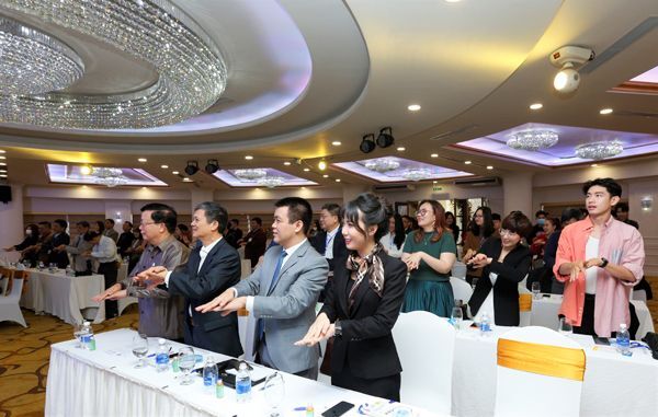 công nghệ và sức khỏe, TikTok, TikTok Việt Nam, đại dịch corona, phim ngắn, Kiến Thức Phòng Dịch,