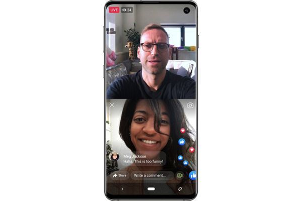 Live With đã quay trở lại Facebook để đáp ứng nhu cầu sử dụng 