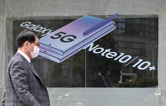 Samsung chiếm tới 34,4% thị phần smartphone 5G toàn cầu trong quý 1/2020
