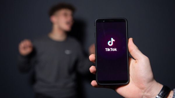 TikTok là một trong những ứng dụng được nhiều người trẻ ưa thích trong thời gian gần đây