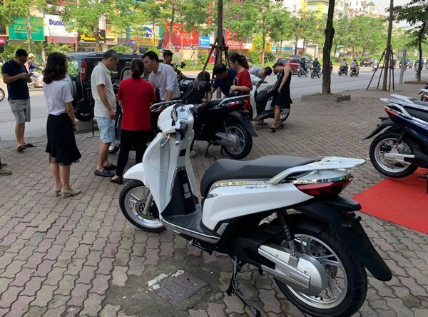 Những sản phẩm xe ga điện PEGA-S đầu tiên được bàn giao đến tay khách hàng