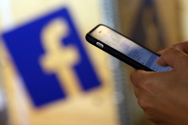 Facebook xóa gần 200 tài khoản liên kết các nhóm kích động thù hận