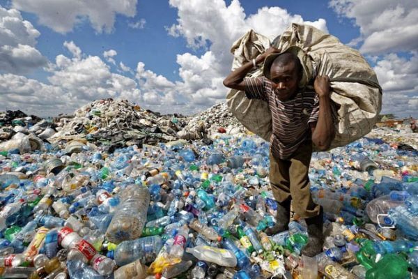 Nhật Bản ứng dụng AI để phát hiện chất thải nhựa