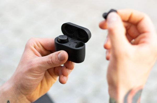 Tai nghe True Wireless Jays M Five lên kệ tại Việt Nam với giá 1,5 triệu đồng