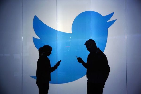 Twitter gỡ bỏ thuyết âm mưu QAnon và cấm 7.000 tài khoản