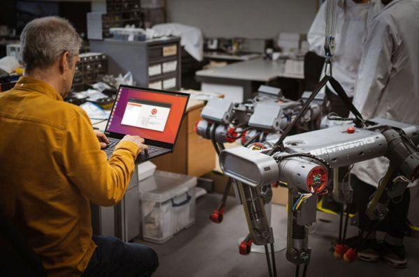 Lenovo chính thức công bố toàn bộ dòng máy trạm ThinkPad và ThinkStation được Red Hat Enterprise Linux và Ubuntu LTS chứng nhận tương thích với hệ điều hành Linux