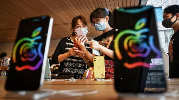 Doanh số iPhone tăng 225% tại Trung Quốc