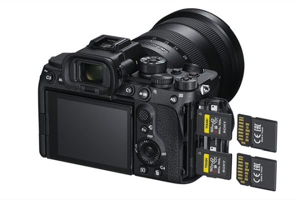 Sony a7S III ra mắt với khả năng quay video 4K
