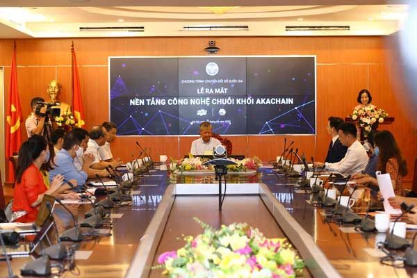 Bộ TT&TT, công nghệ chuỗi khối, akaChain, Make in Việt Nam, 