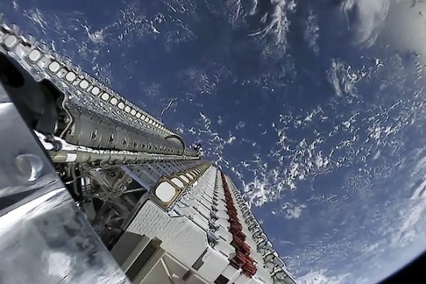 SpaceX kiểm tra tốc độ internet vệ tinh Starlink
