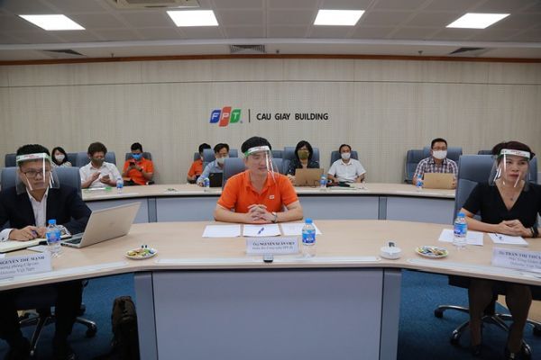 Hội thảo "Đột phá hiệu suất vận hành doanh nghiệp” do FPT tổ chức vừa diễn ra theo hình thức trực tuyến