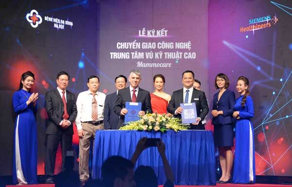 BV Đa khoa Hà Nội chính thức vận hành Trung tâm kỹ thuật cao Mammocare Breast