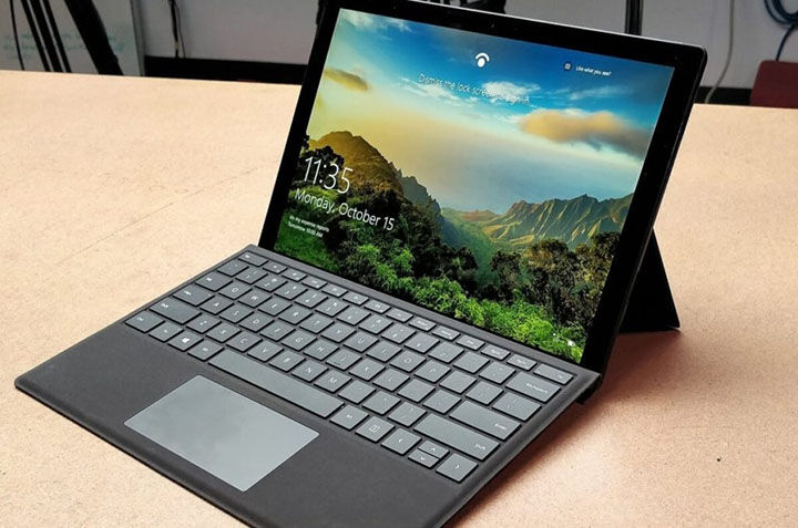 Microsoft Surface Pro 7+ được bán với giá khởi điểm 899 USD
