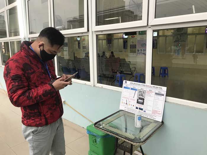 Bệnh viện K cho khai báo y tế bằng quét mã QR Zalo 