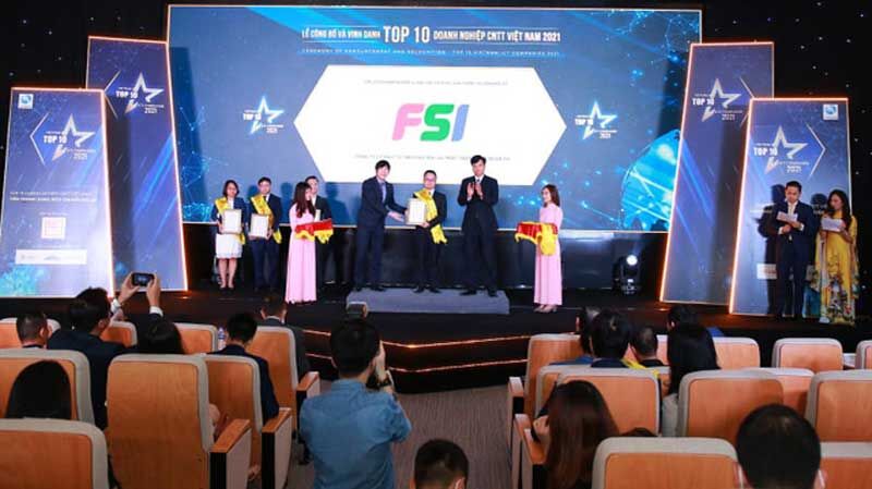 FSI nhận giải