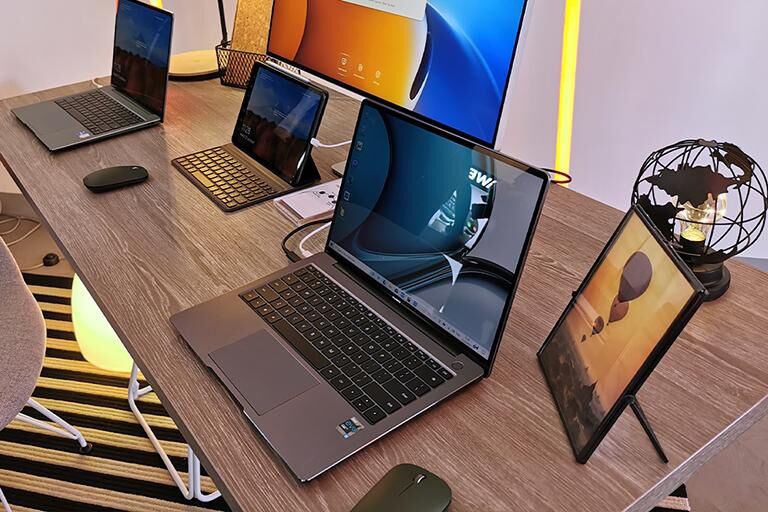 Huawei trình làng thế hệ laptop MateBook 14s mới
