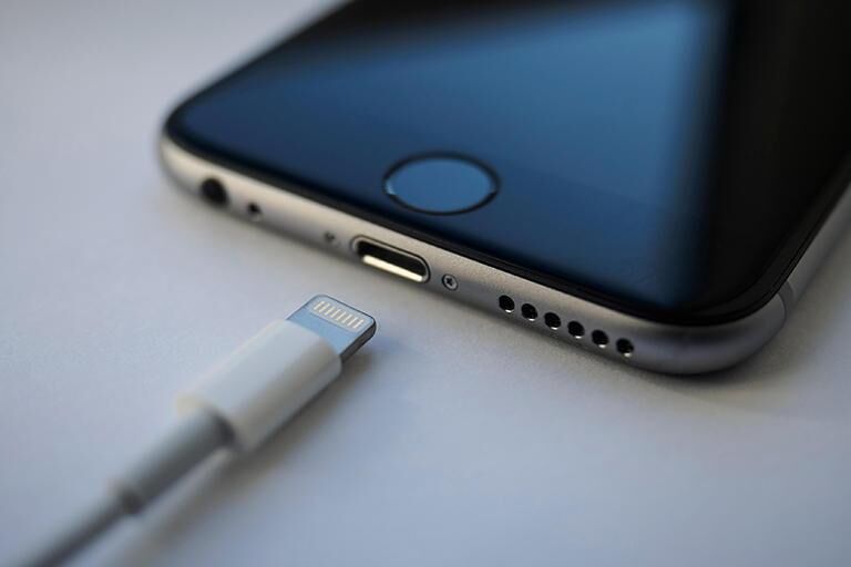 Lightning sẽ không còn phù hợp trên iPhone trong tương lai