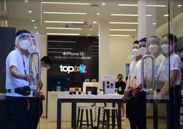 Chính thức ra mắt chuỗi bán lẻ sản phẩm Apple TopZone