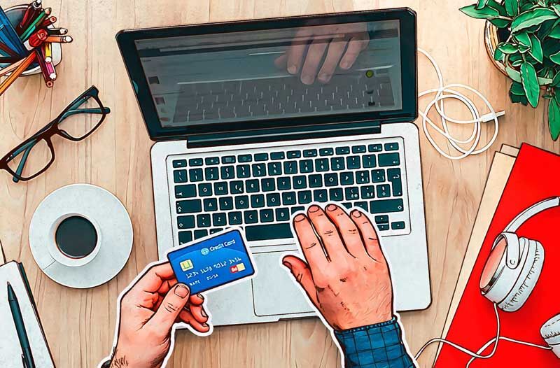 Người Việt mua sắm sôi nổi, bảo mật 
