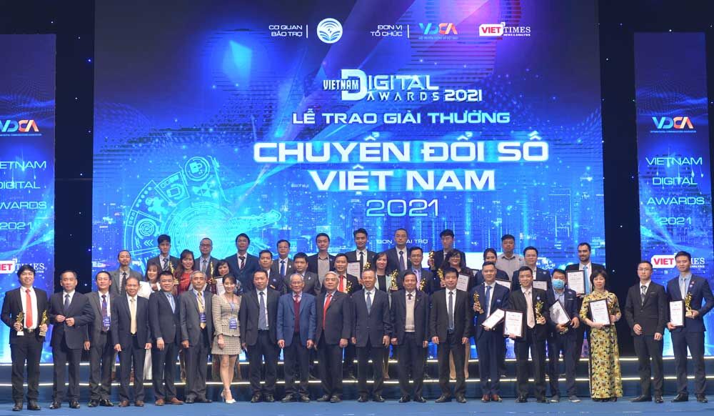 Hội Truyền thông số Việt Nam trao Giải thưởng Chuyển đổi số năm 2021