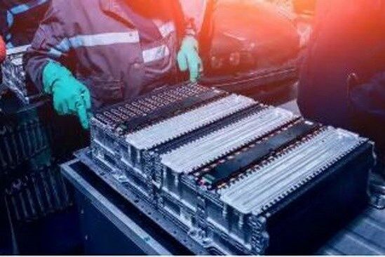 Châu Âu sẽ tiêu tốn 34 tỷ USD cho sản xuất pin xe điện