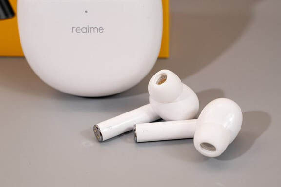 Realme Buds Air Pro về Việt Nam giá 2,69 triệu