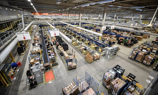 Amazon bị kiện vì không đảm bảo an toàn lao động 