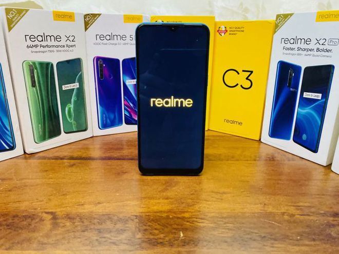 Realme nhắm đến doanh số 100 triệu smartphone