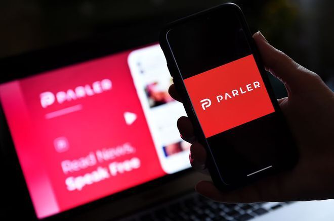 Mạng xã hội Parler gặp khó trong việc trở lại App Store