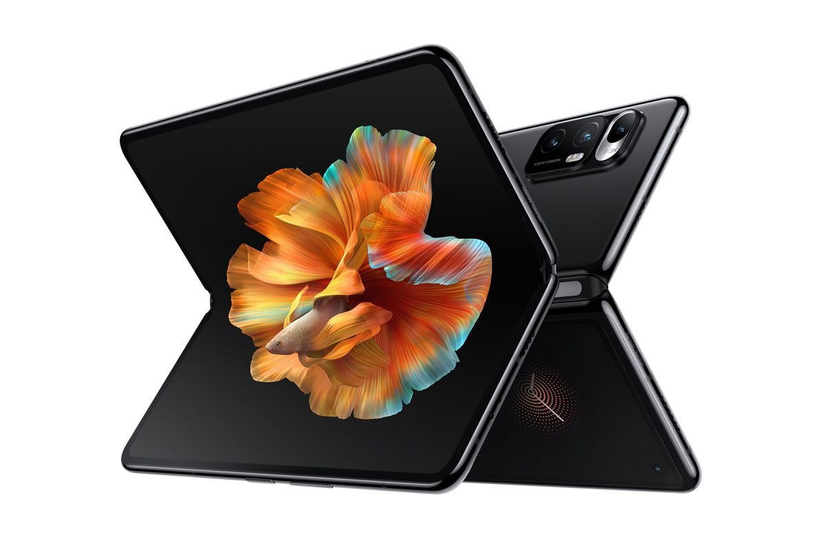 Mi Mix Fold chính thức trình làng, giá từ 1.521 USD