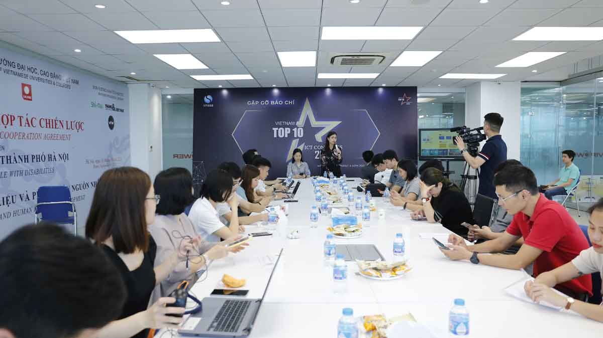 Top 10 Doanh nghiệp ICT Việt Nam 2021 sẽ bình chọn theo 17 lĩnh vực