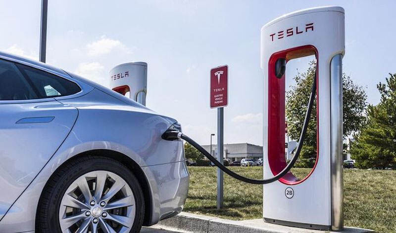 Tesla sẽ thâm nhập thị trường tín dụng nhiên liệu tái tạo 