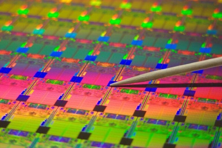 Sự thiếu hụt chip toàn cầu sẽ sớm kết thúc