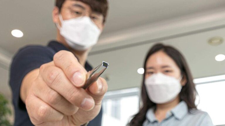 Samsung trình làng cảm biến kích thước hình ảnh nhỏ nhất