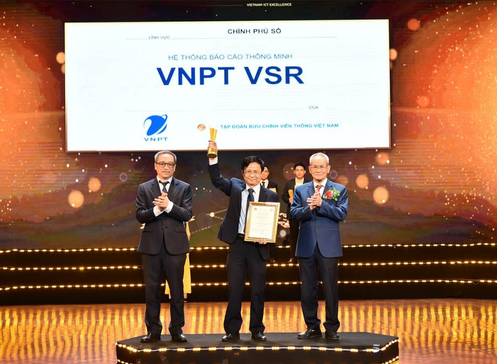 Hệ thống báo cáo thông minh VNPT-VSR