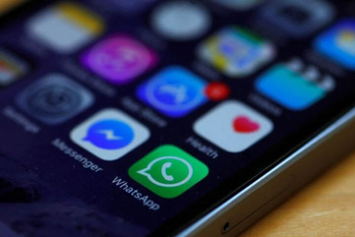 Apple có thể bị cấm cài đặt sẵn ứng dụng iOS ở Mỹ