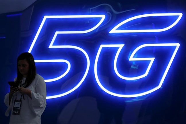 Các đối thủ đang đánh chiếm thị phần smartphone 5G của Apple