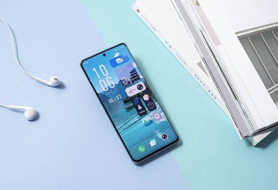 Vivo X60T Pro+ ra mắt, giá khoảng 18 triệu đồng