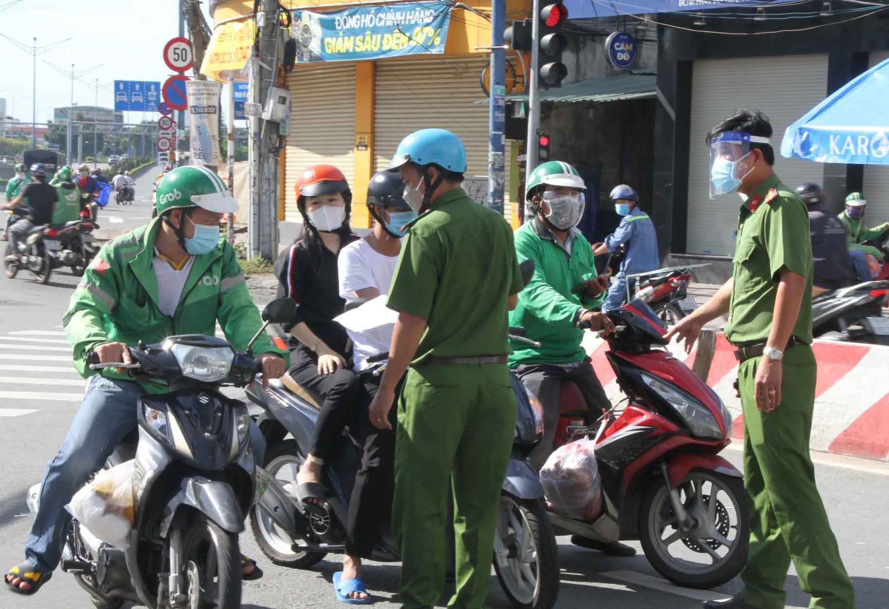 Doanh nghiệp chuyển phát 