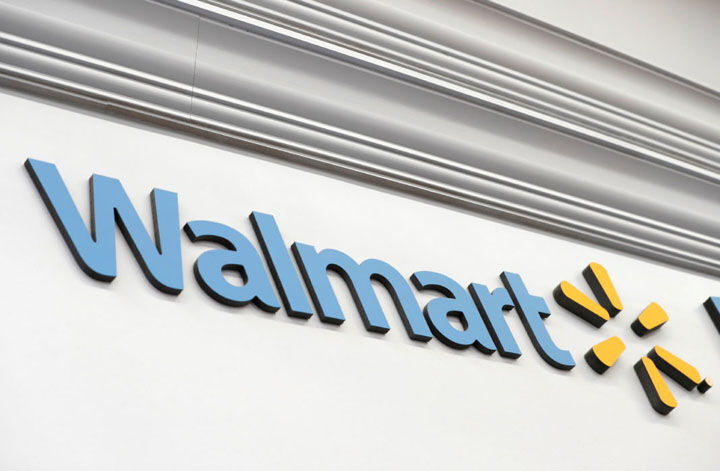 Walmart tặng điện thoại nhằm hỗ trợ quá trình làm việc của nhân viên