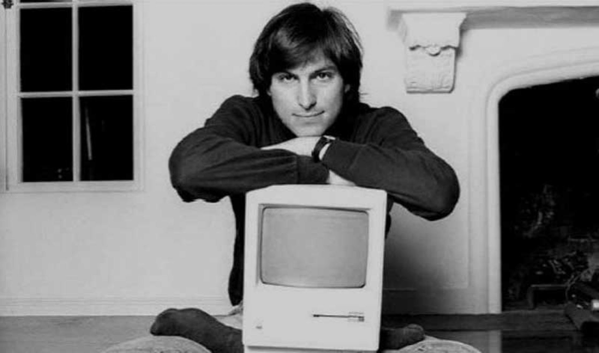 Đơn xin việc của Steve Jobs được đấu giá song song bản chính và NFT