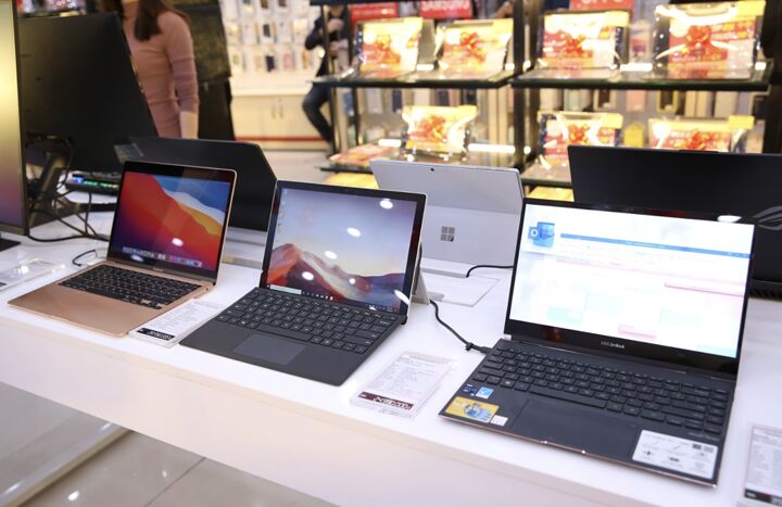 FPT Shop chiếm 31% thị phần bán lẻ laptop tại Việt Nam