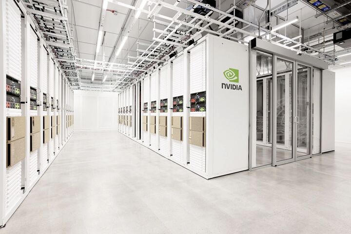 Nvidia ra mắt siêu máy tính giúp nghiên cứu thuốc trị Covid-19