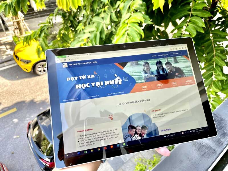VNPT cam kết hỗ trợ 37.000 máy tính bảng trong chương trình “Sóng và máy tính cho em”
