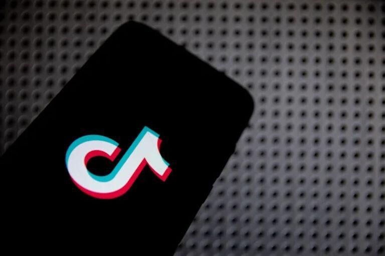 TikTok thử nghiệm nút ‘Repost’ để chia sẻ clip với bạn bè