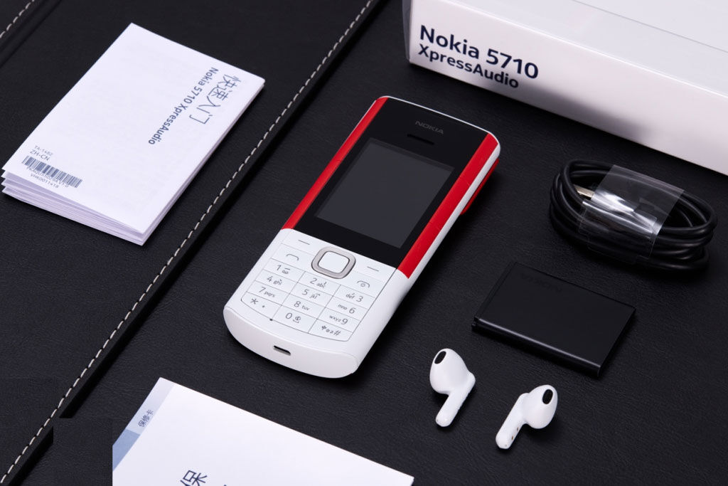 Nokia 5710 XpressAudio