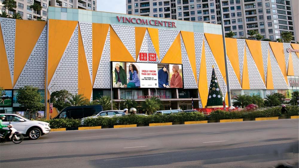 UNIQLO Vincom Royal City