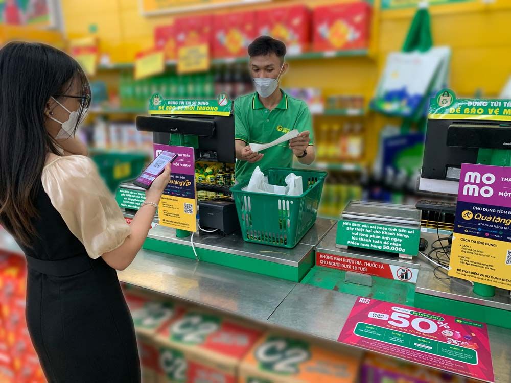 Bách Hóa Xanh và MoMo hợp tác