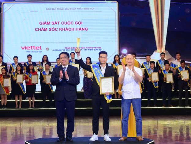 Đề cử “Giám sát cuộc gọi Chăm sóc khách hàng” của Viettel Telecom vinh dự nhận Cúp Sao Khuê 2022