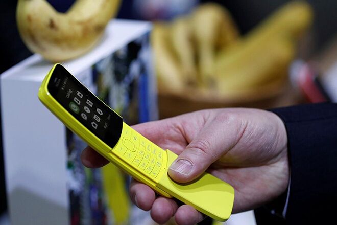 Những thương hiệu smartphone trầy trật đợi hồi sinh